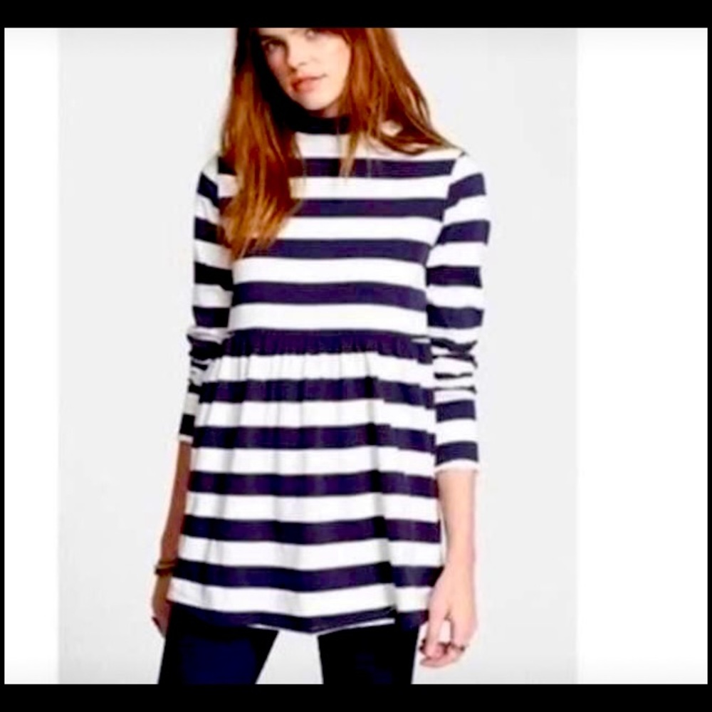 Free people Mod Navy Stripe Baby Doll tunic SMALL